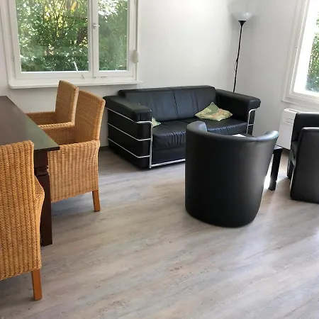 Am Badesee Svenson Am Ellertshaeuser * Stadtlauringen