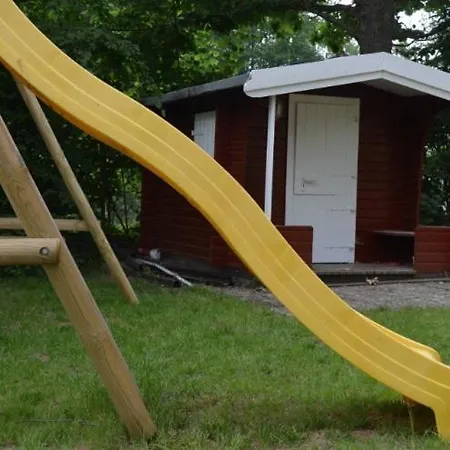 Am Badesee Svenson Am Ellertshaeuser Stadtlauringen