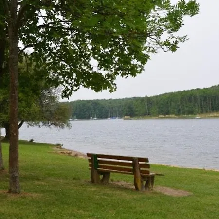 Am Badesee Svenson Am Ellertshaeuser * Stadtlauringen