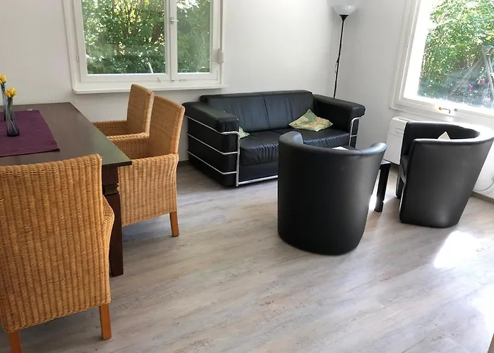 Am Badesee Svenson Am Ellertshaeuser * Stadtlauringen